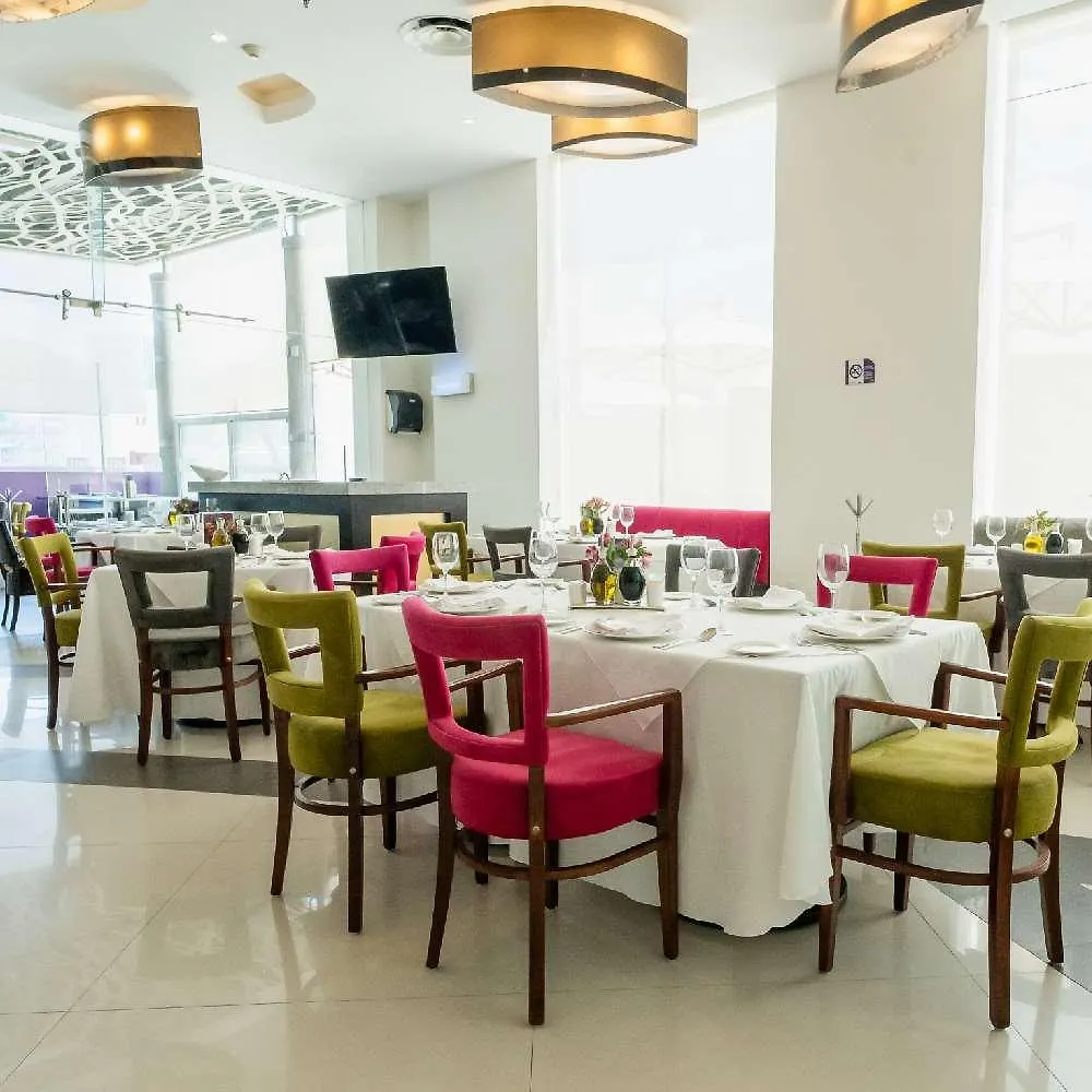 Hs Hotsson Hotel Queretaro